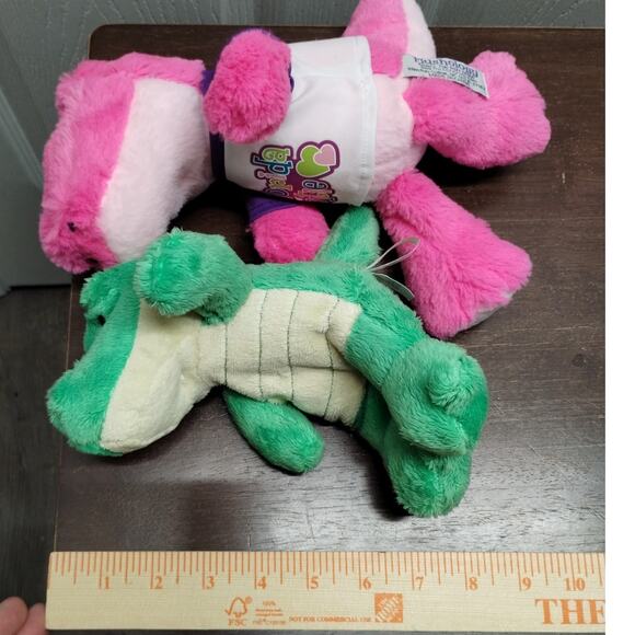 Set of 2 Alligator Crocodile Plushies Bear With Me Green & Plushology Pink - Picture 10 of 10